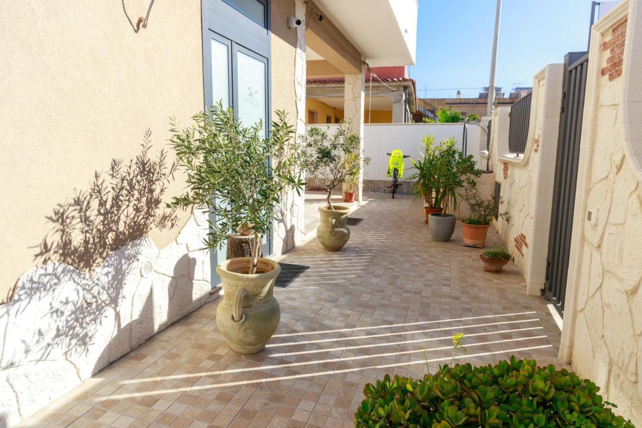 Fuori Rotta Hotel Avola Exterior photo